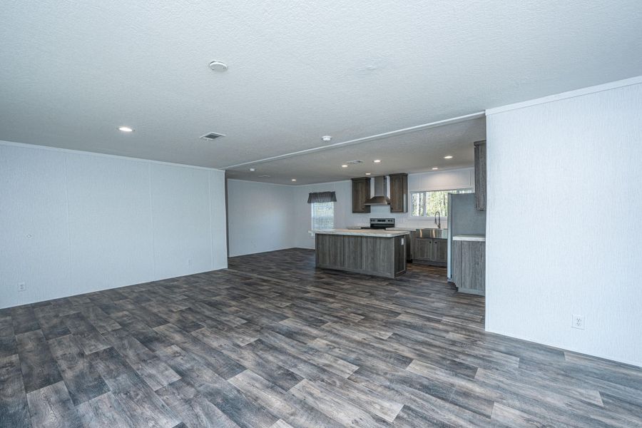Spacious, unfurnished interior of a new home in , Pinopolis (Image 13).