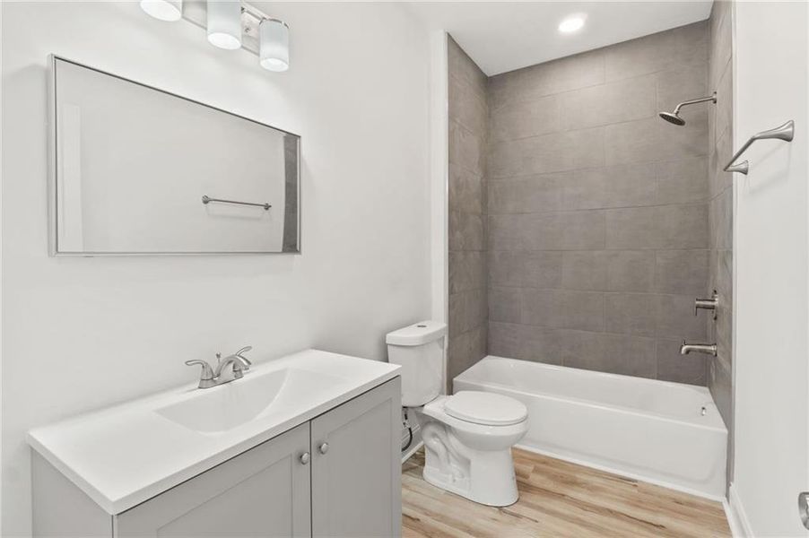 Furnished interior view inside a new home in , Toccoa (Image 6). Furnished interior view inside a new home in , Toccoa (Image 6).