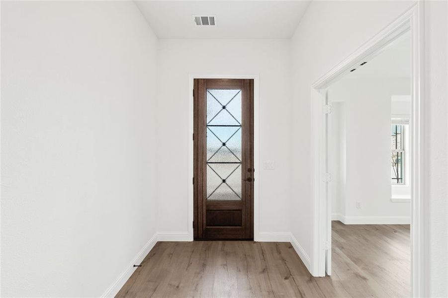 Spacious, unfurnished interior of a new home in Creekview Meadows, Pilot Point (Image 20). Spacious, unfurnished interior of a new home in Creekview Meadows, Pilot Point (Image 20).