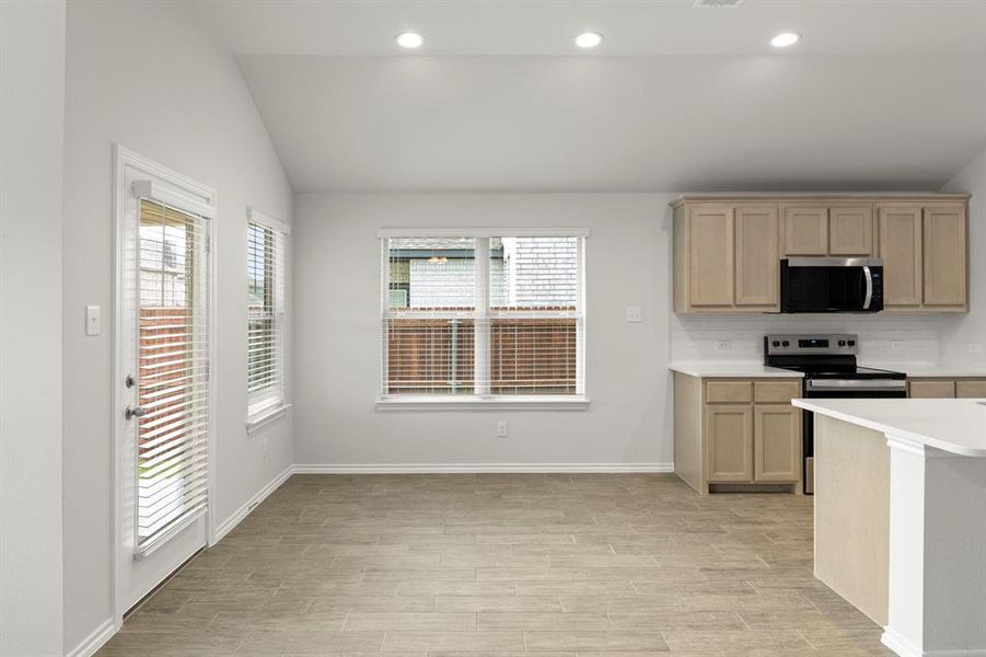 13. 3229 Timineri - Dining 13. 3229 Timineri - Dining