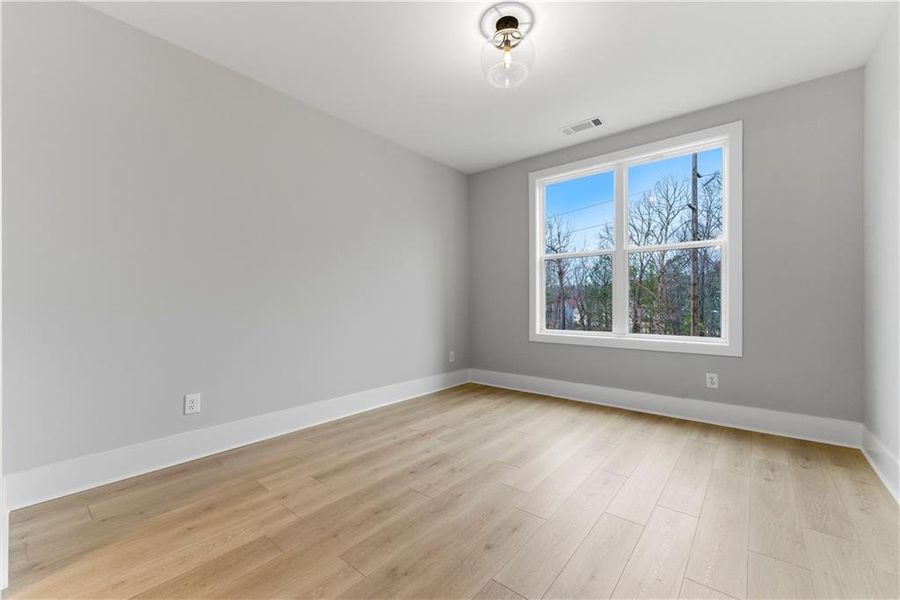 Spacious, unfurnished interior of a new home in Sterlington, Canton (Image 35).