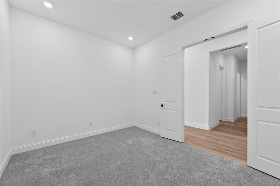 546 Chatham Street ~ Ready Now