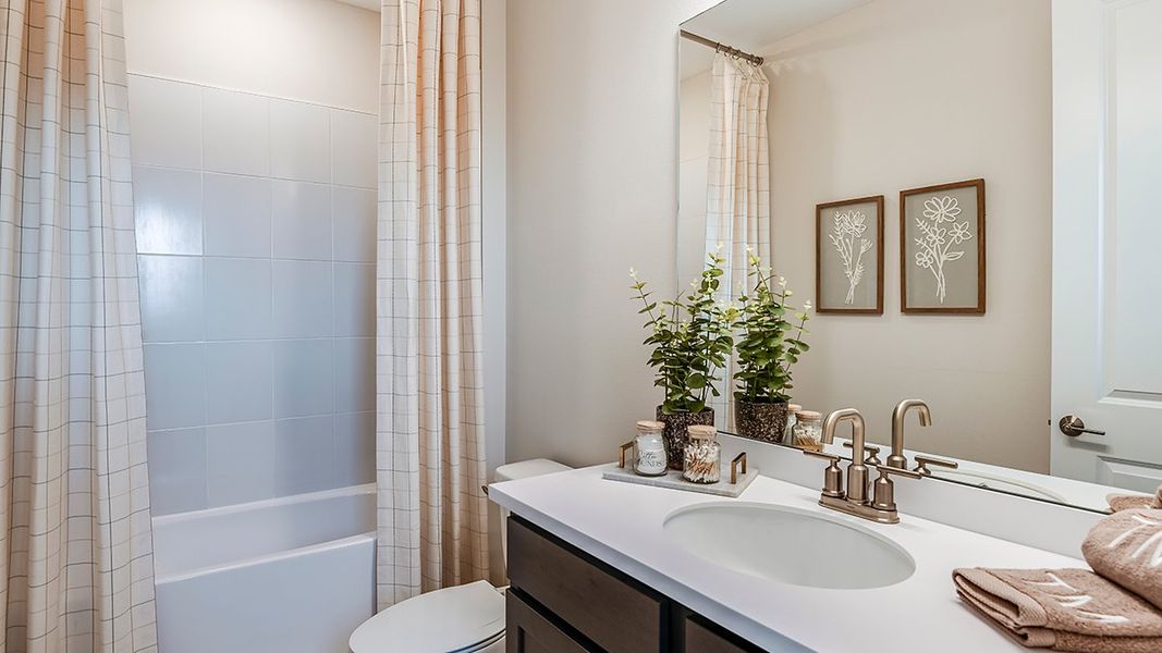 Close-up of interior finishes inside a home in Veranda Oaks, Port St. Lucie (Image 22).