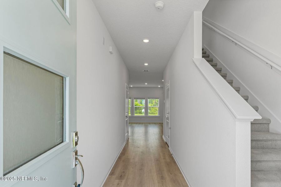 Image 30 of a home in Beacon Lake.