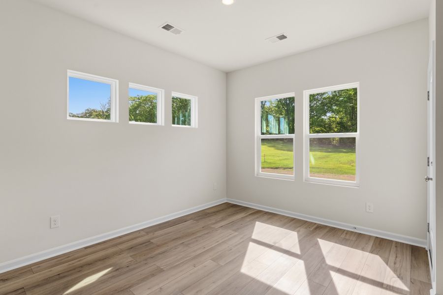 Spacious, unfurnished interior of a new home in Radley Place, Chesnee (Image 17).