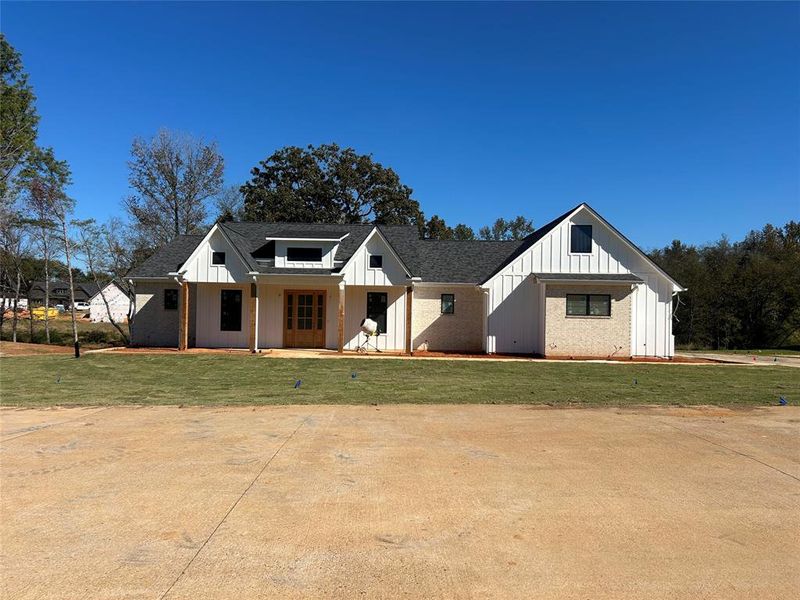 Image 2 of a home in .