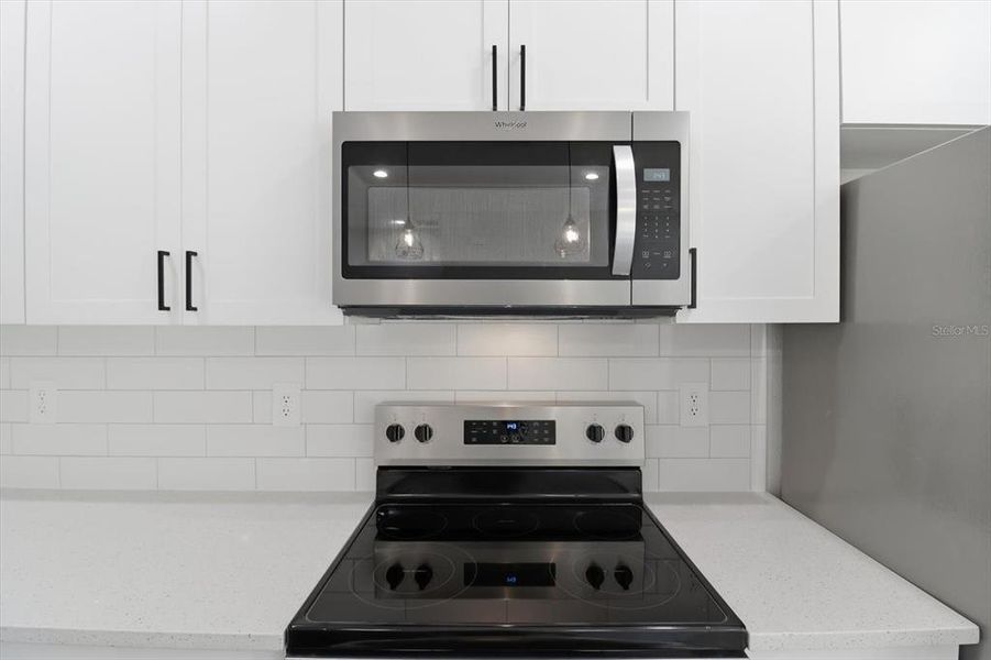Close-up of interior finishes inside a home in , Citrus Springs (Image 12).