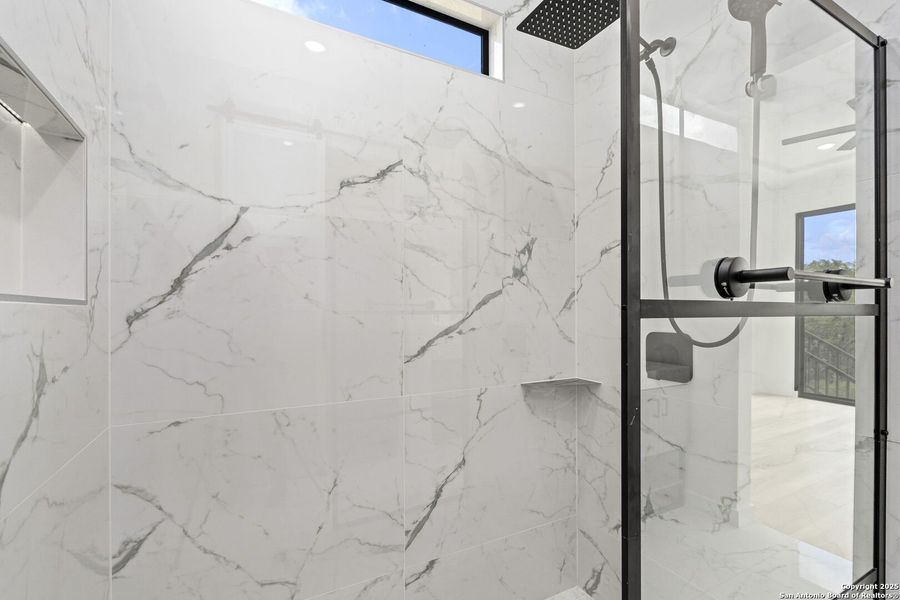 Image 42 of a home in .