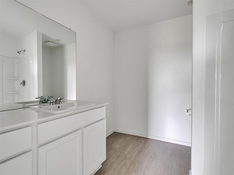 Furnished interior view inside a new home in , Katy (Image 14).