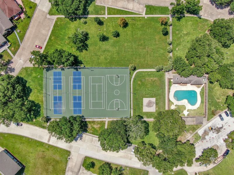 Community amenities in , Willis (Image 44). Community amenities in , Willis (Image 44).