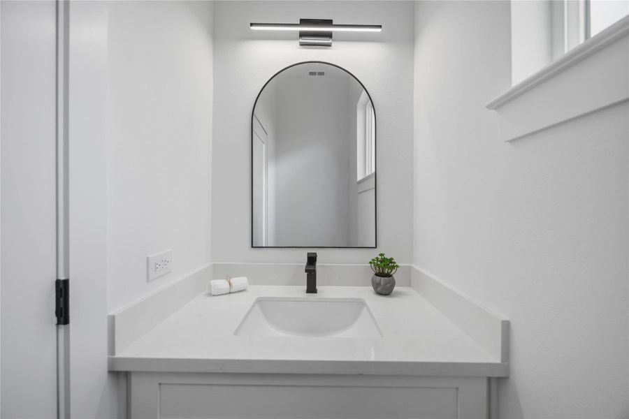 Image 41 of a home in .