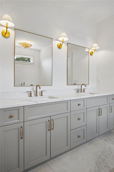 Furnished interior view inside a new home in , Bogart (Image 16).