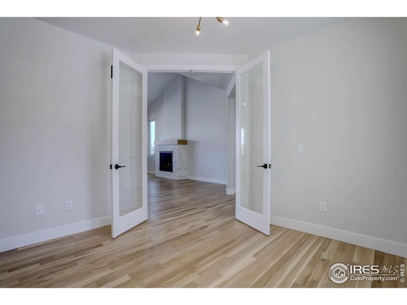 Image 33 of a home in .