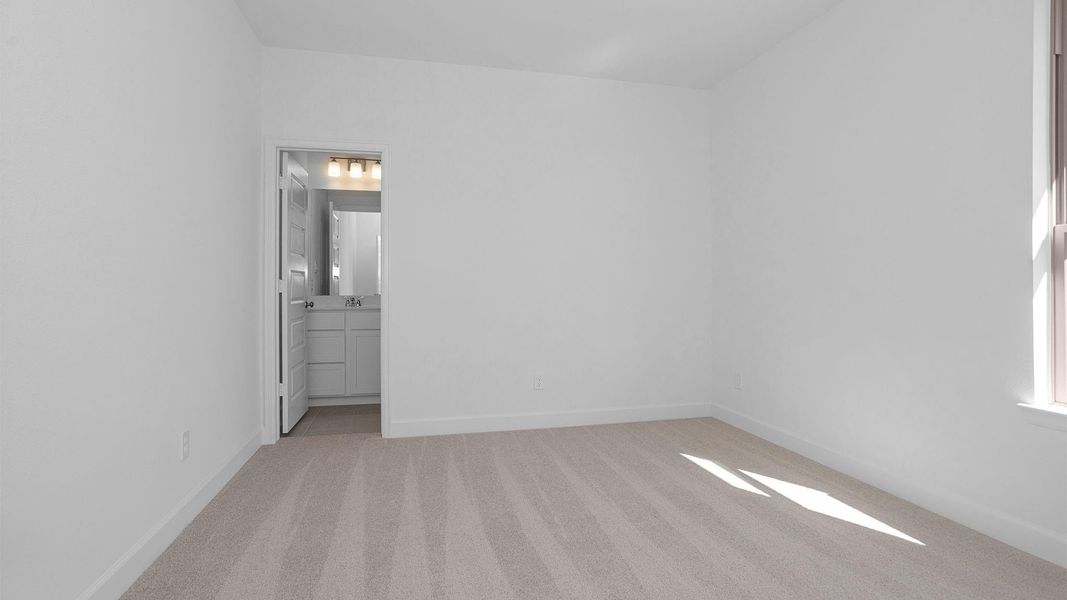 Spacious, unfurnished interior of a new home in StoneCreek Estates, Richmond (Image 14).