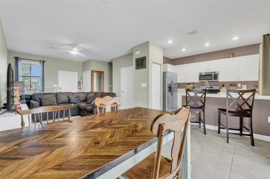 Furnished interior view inside a new home in , Miami (Image 26).