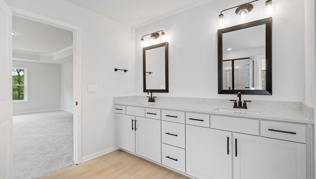 Furnished interior view inside a new home in Campbell Ridge, Piedmont (Image 13).