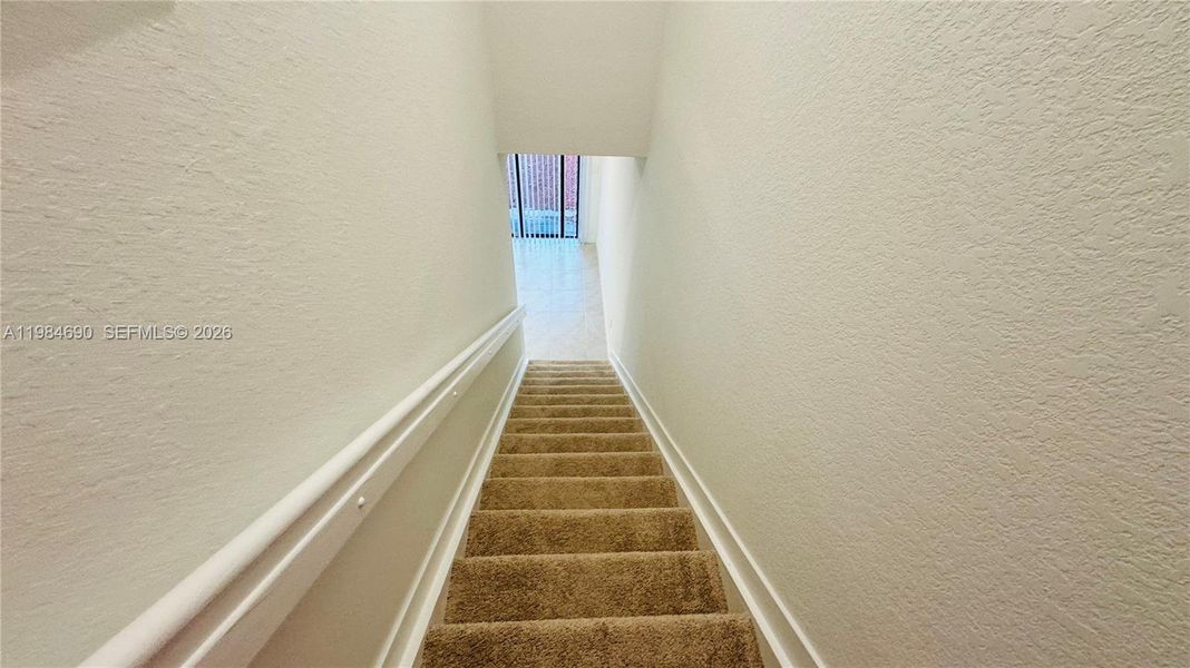 Spacious, unfurnished interior of a new home in , Florida City (Image 17).