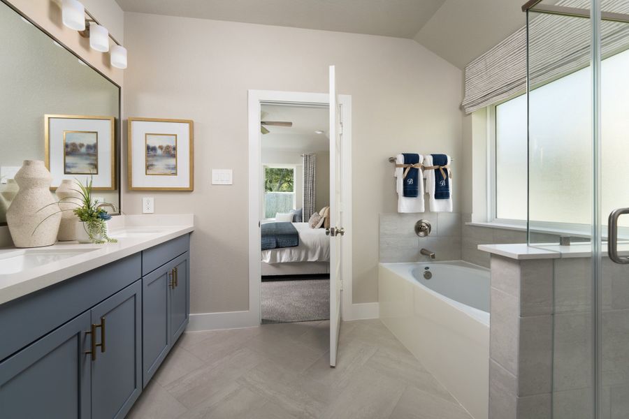 Representative furnished interior of a home built from the Olympic by Beazer Homes in Sorella, Tomball (Image 7).