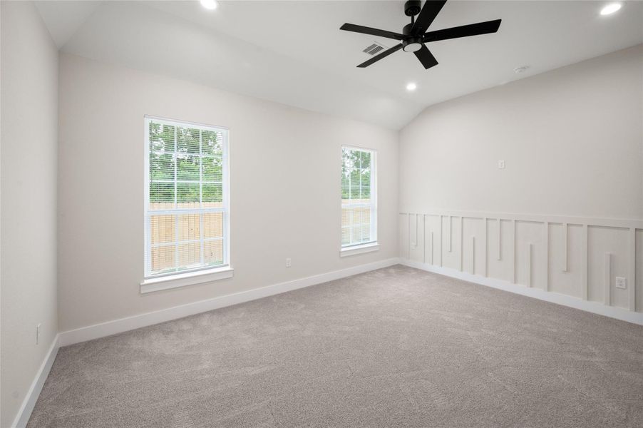 Spacious, unfurnished interior of a new home in , Porter (Image 20).