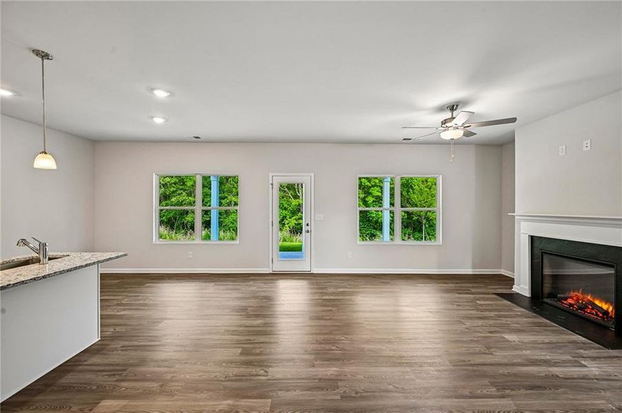 Spacious, unfurnished interior of a new home in Neely Farm, Covington (Image 32).
