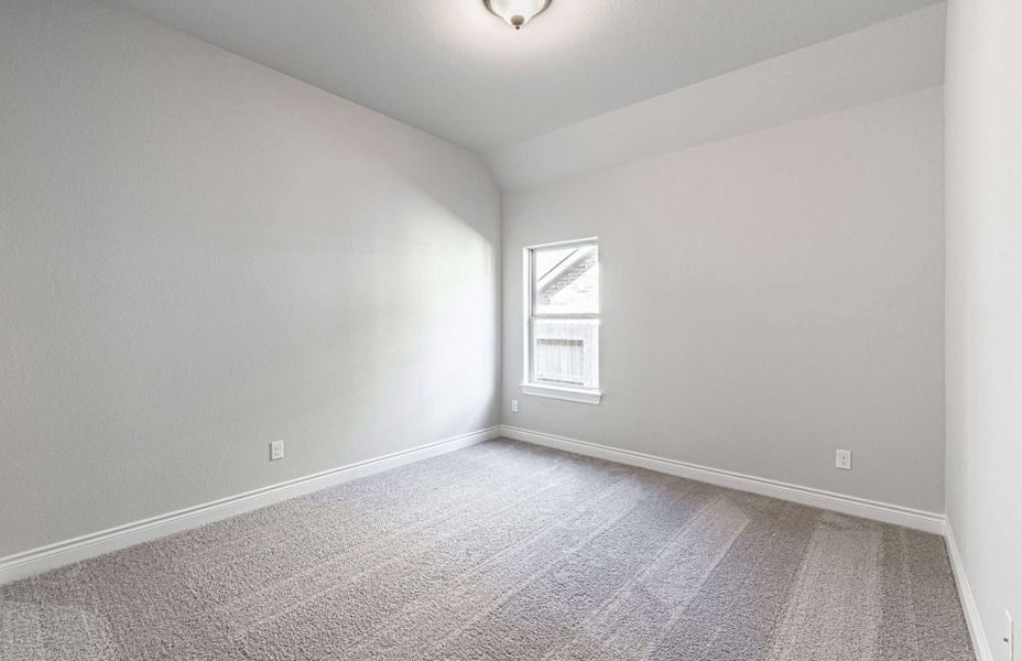 Representative unfurnished interior of a home built from the 3358 by Ravenna Homes in Artavia 70′, Conroe (Image 55).