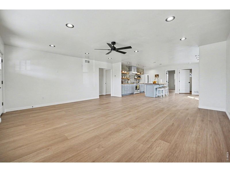 Spacious, unfurnished interior of a new home in , Dacono (Image 18).