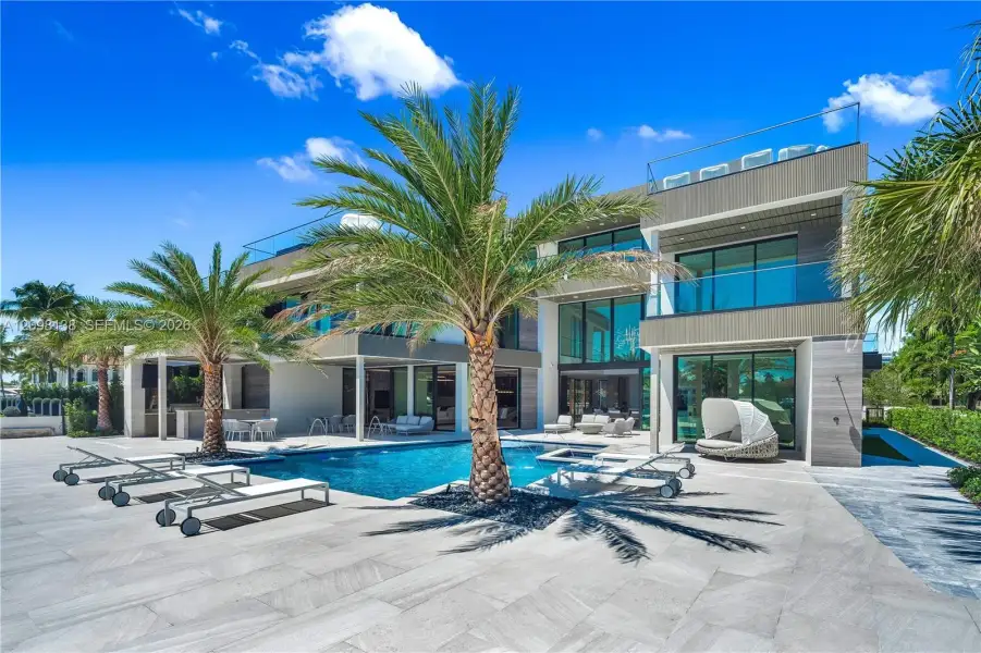 Community amenities in , Fort Lauderdale (Image 31).