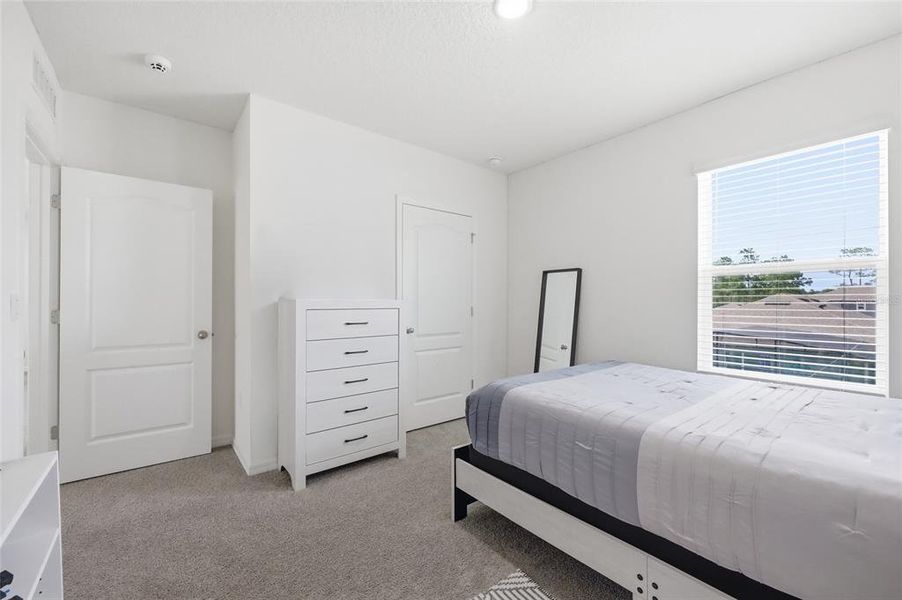 Furnished interior view inside a new home in Edgemont at Serenoa, Clermont (Image 34).