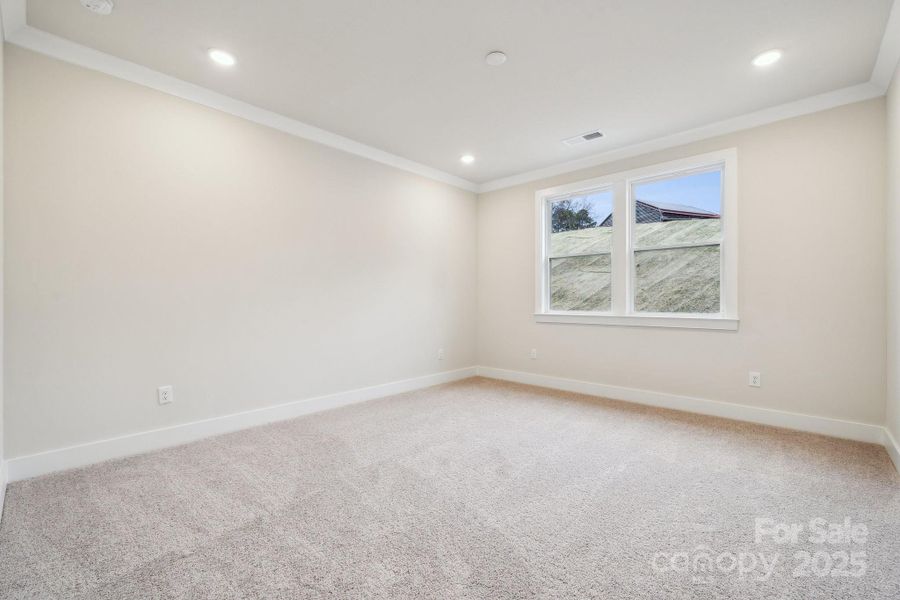 Spacious, unfurnished interior of a new home in Cannon Manor, Kannapolis (Image 17).