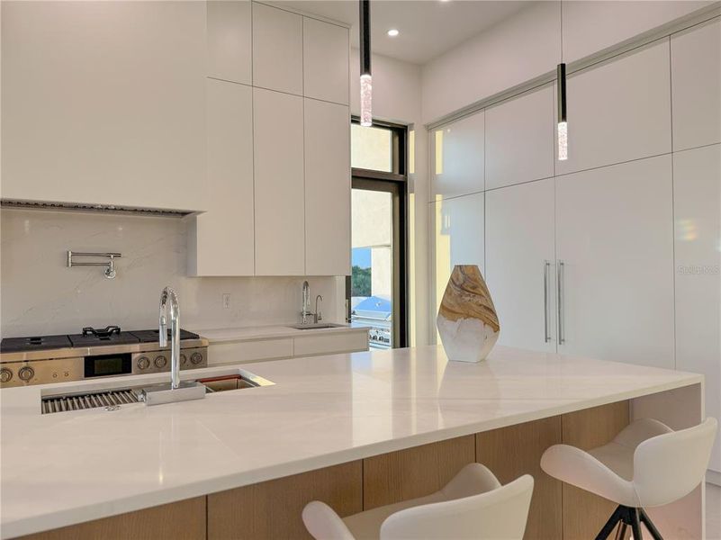 Furnished interior view inside a new home in , Longboat Key (Image 19).
