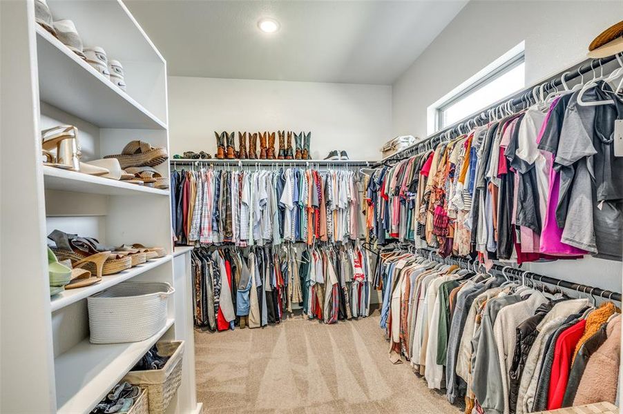 Furnished interior view inside a new home in , Mansfield (Image 30).