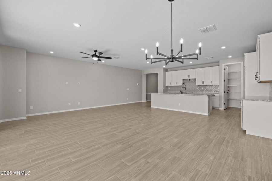 16)KITCHEN 16)KITCHEN