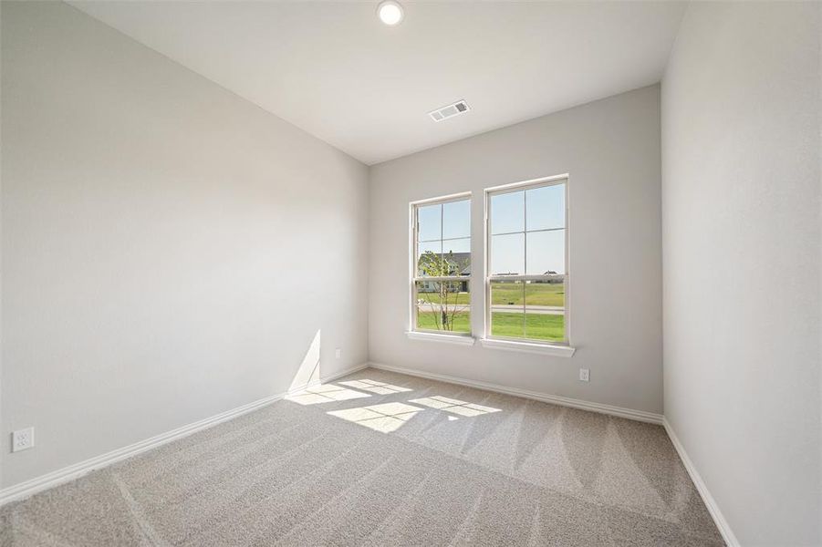 Spacious, unfurnished interior of a new home in Fairview Meadows, New Fairview (Image 30).