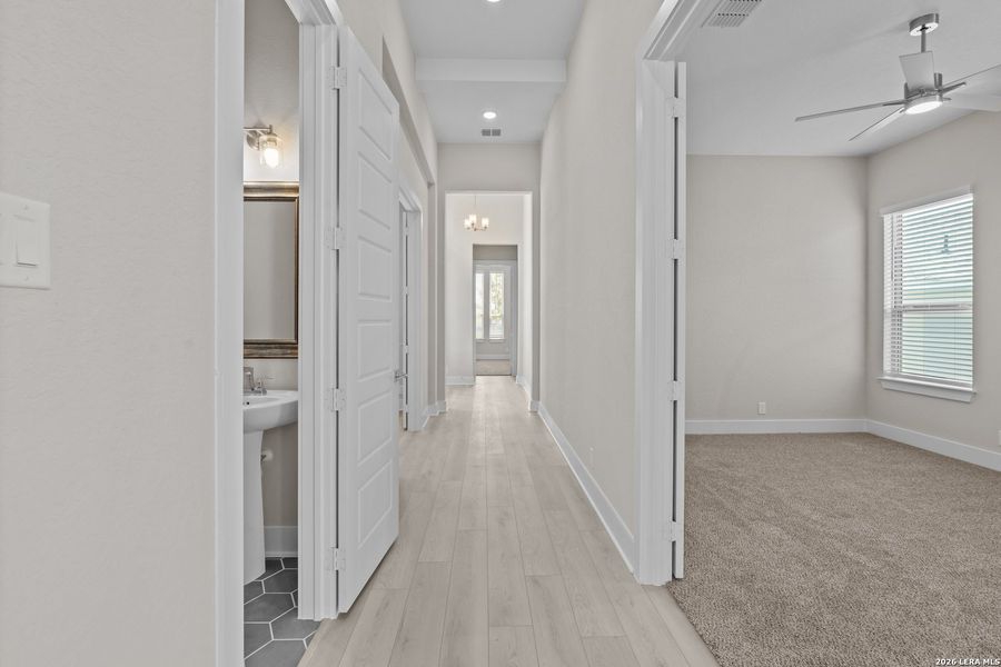 Spacious, unfurnished interior of a new home in , Boerne (Image 35).