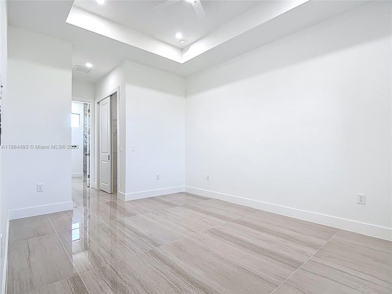 Spacious, unfurnished interior of a new home in , Lehigh Acres (Image 17). Spacious, unfurnished interior of a new home in , Lehigh Acres (Image 17).