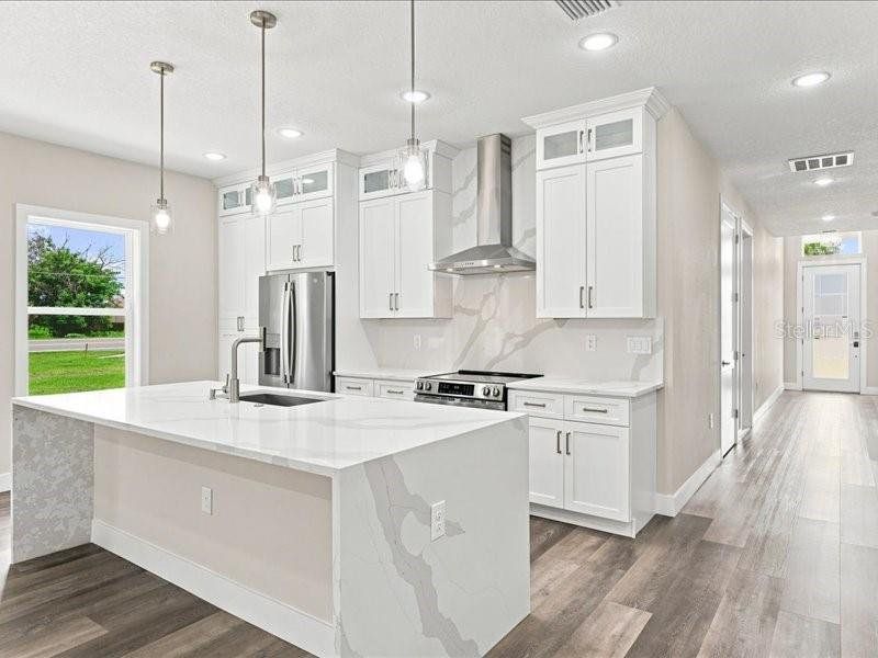 Furnished interior view inside a new home in , Winter Haven (Image 7).