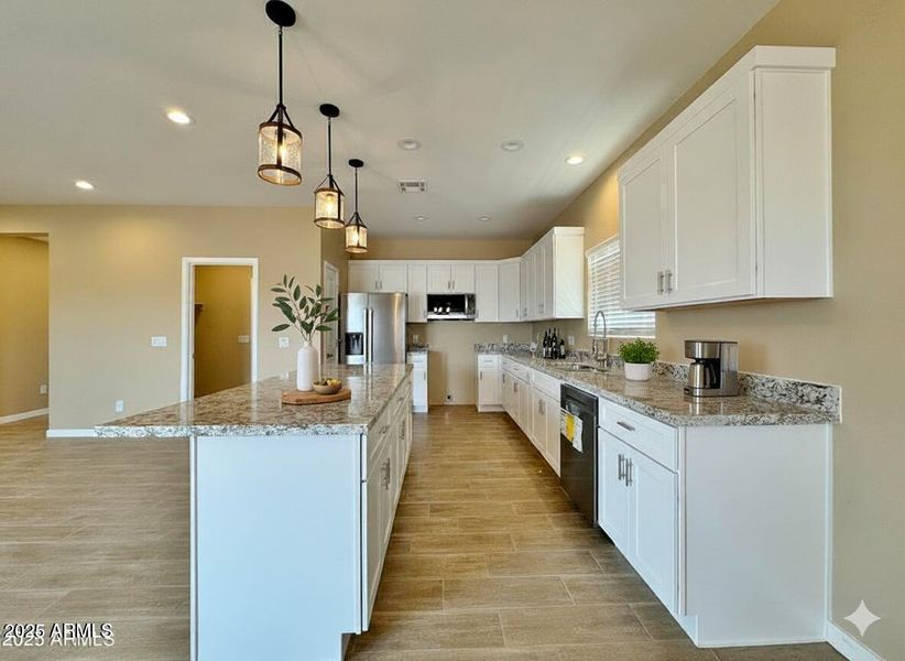 20251024190032772508000000-o