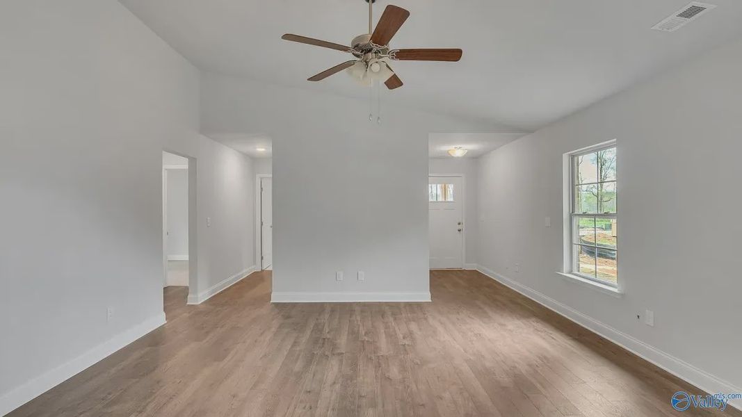 Representative unfurnished interior of a home built from the Plan 1434 by Adams Homes in Waverly Place, Richlands (Image 10).