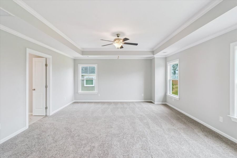 Spacious, unfurnished interior of a new home in Crawford Creek, Grovetown (Image 29).