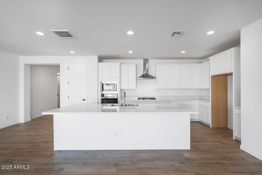 17812 W LUKE Avenue - Ready Now! 17812 W LUKE Avenue - Ready Now!