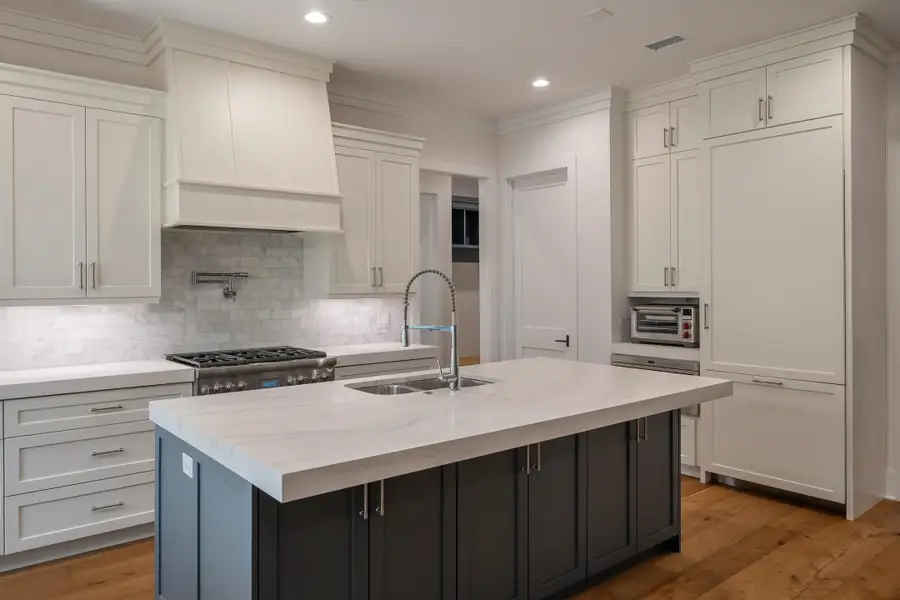 Furnished interior view inside a new home in , Seabrook Island (Image 4).