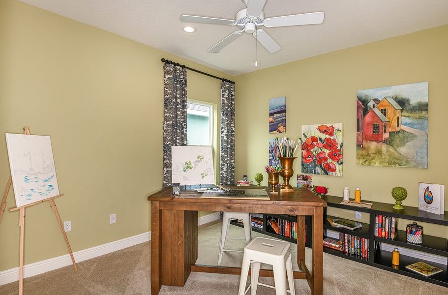 Representative furnished interior of a home built from the Applause by Neal Communities in Verandah, Fort Myers (Image 20).