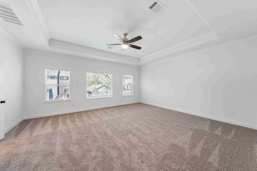 Representative unfurnished interior of a home built from the Warwick by Sandcastle Homes in Sunset Heights, Houston (Image 29). Representative unfurnished interior of a home built from the Warwick by Sandcastle Homes in Sunset Heights, Houston (Image 29).