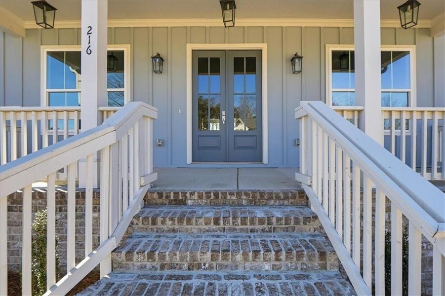 Exterior details and patio area of a home in Old Town Estates, Dacula (Image 4).