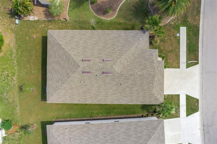 Exterior details and patio area of a home in , Port Charlotte (Image 28). Exterior details and patio area of a home in , Port Charlotte (Image 28).
