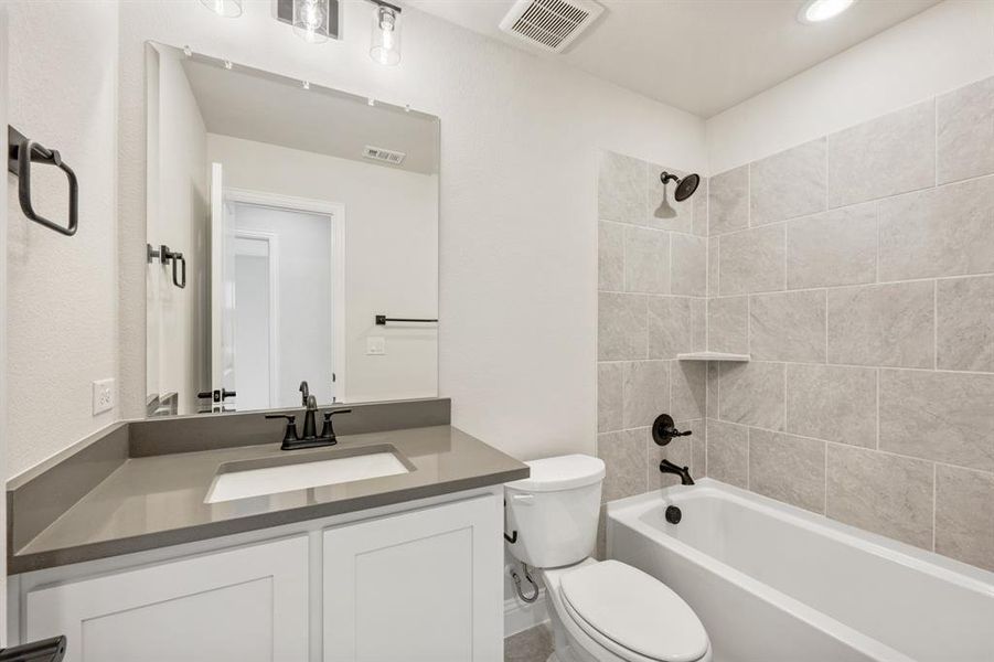 Image 29 of a home in Woodstone. Image 29 of a home in Woodstone.