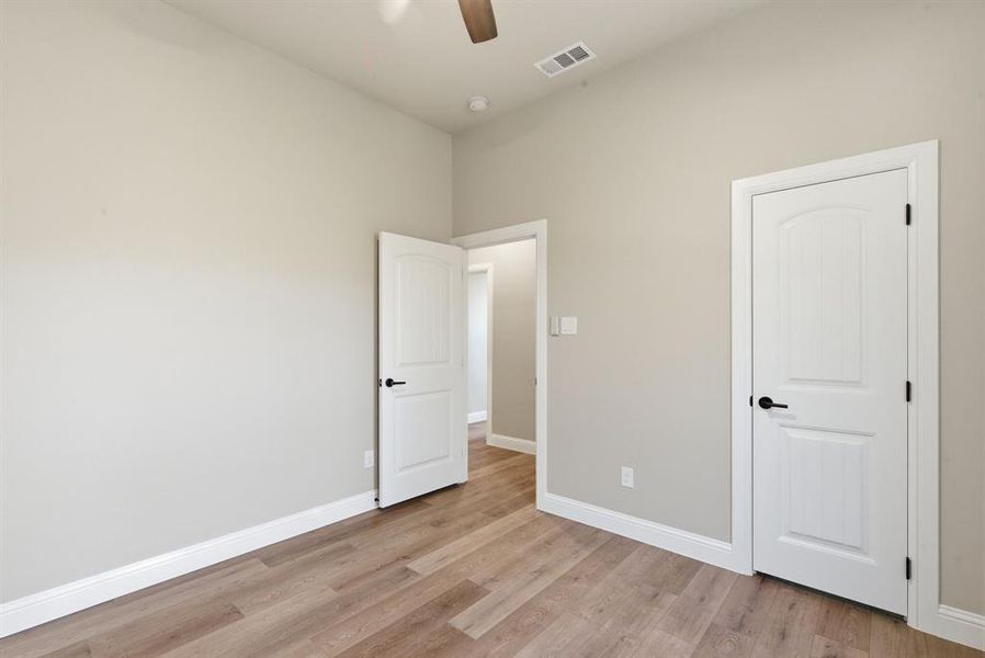 Spacious, unfurnished interior of a new home in Monarch Manor, Poolville (Image 23).