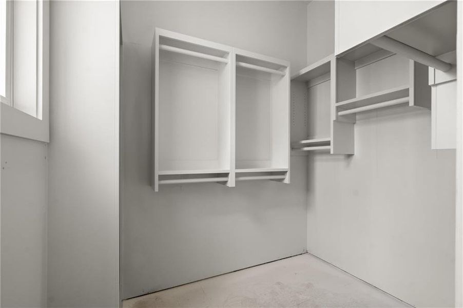 Spacious, unfurnished interior of a new home in , Canton (Image 14).