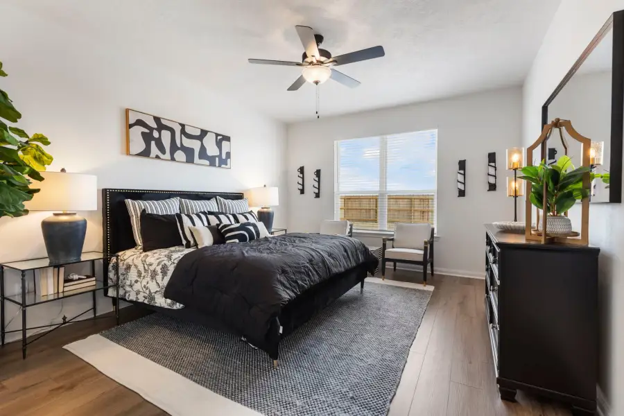 Furnished interior view inside a new home in Grand Lake, Snook (Image 30).