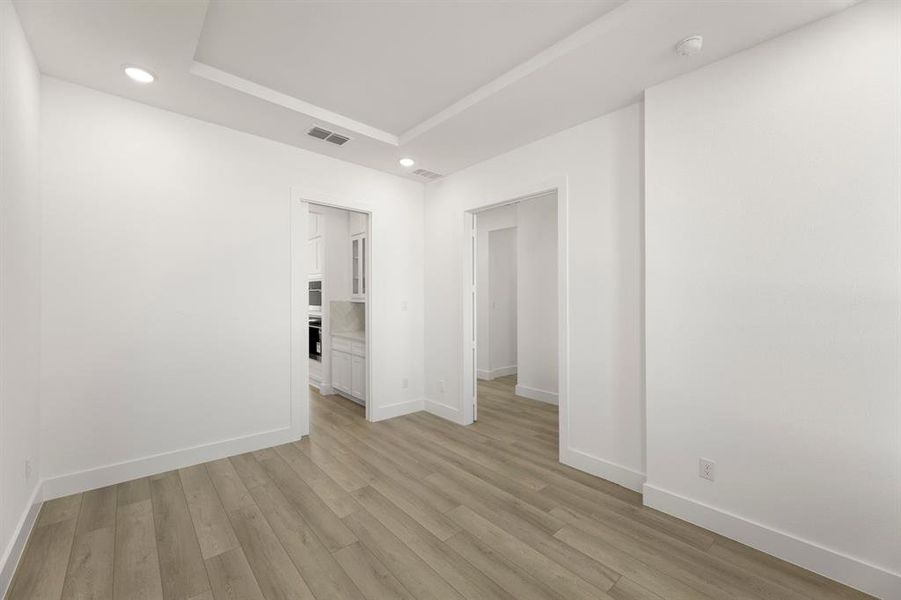 Spacious, unfurnished interior of a new home in Valencia on The Lake, Little Elm (Image 16). Spacious, unfurnished interior of a new home in Valencia on The Lake, Little Elm (Image 16).